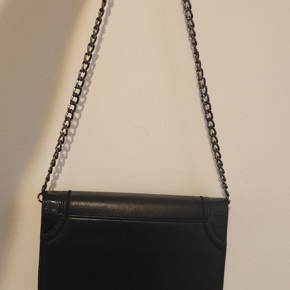 YSL clutch!!! Great Conditions and beautiful - Picture 10 of 11